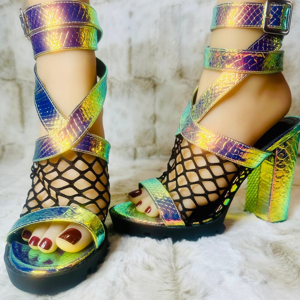 * Cape Robbin Sexy Mermaid Hologram Chunky Heel Platform Sandals